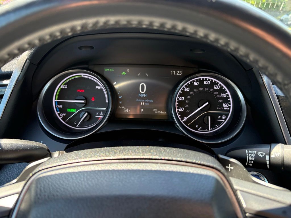 2023 Toyota Camry Hybrid XSE