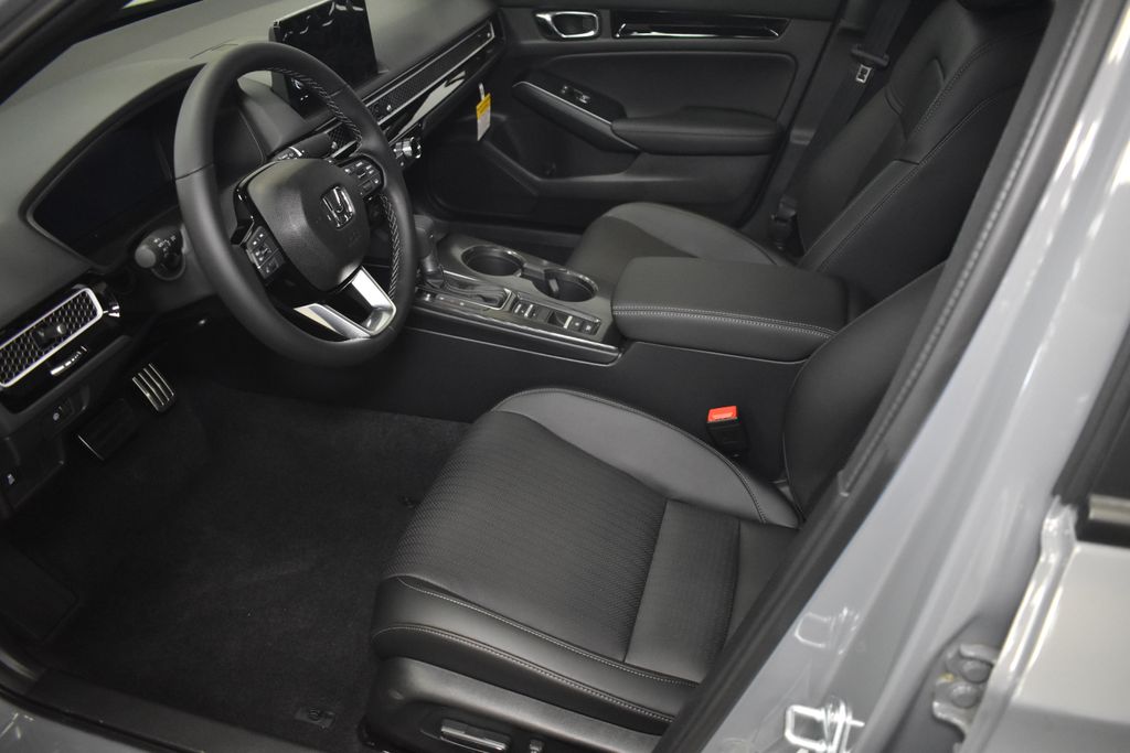 2025 Honda Civic Sport Touring 19
