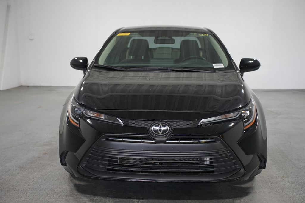 2024 Toyota Corolla LE 2