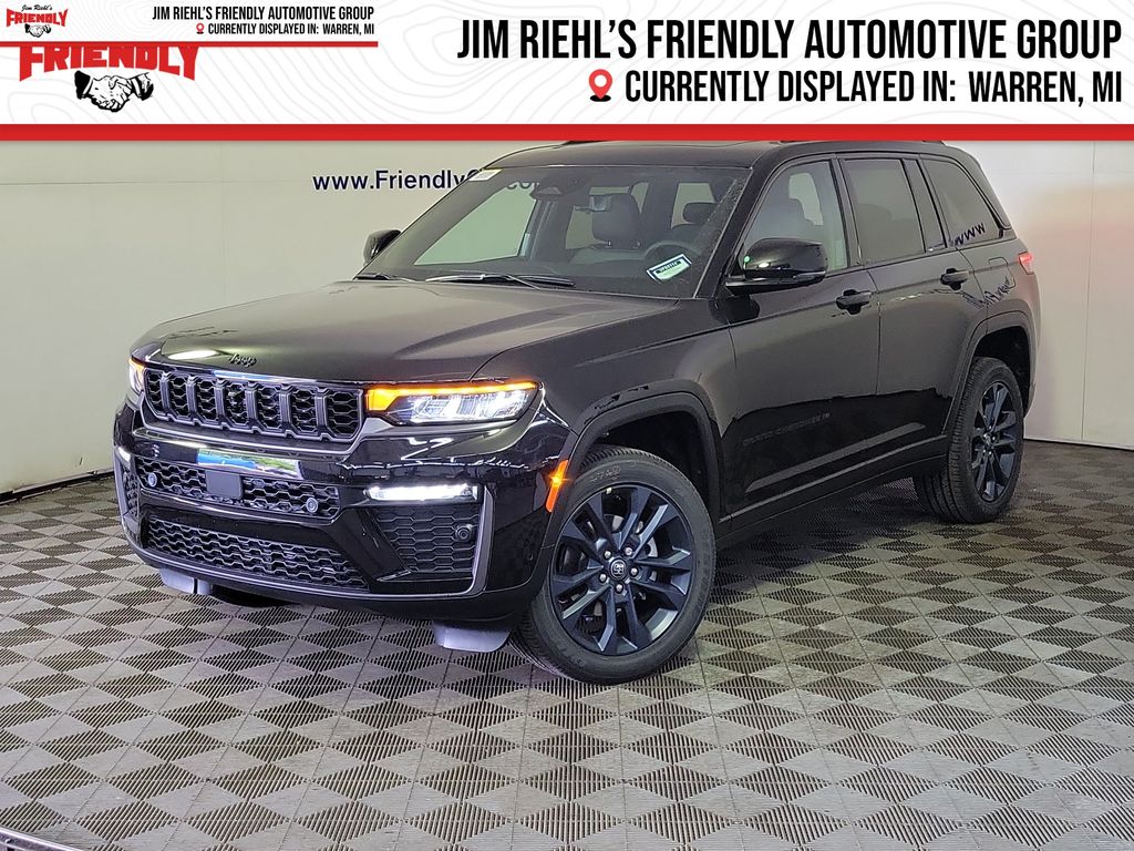 Diamond Black Crystal Pearlcoat 2026 Jeep Grand Cherokee SUV / Crossover 8-Speed Automatic