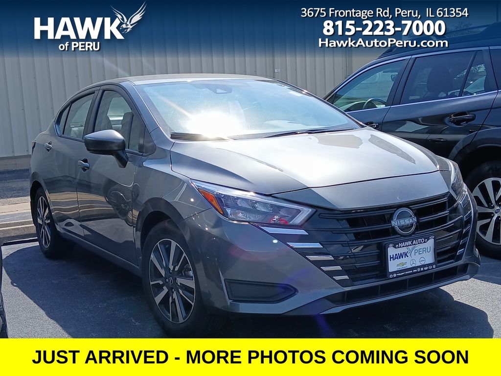  2025 Nissan Versa SV FWD   