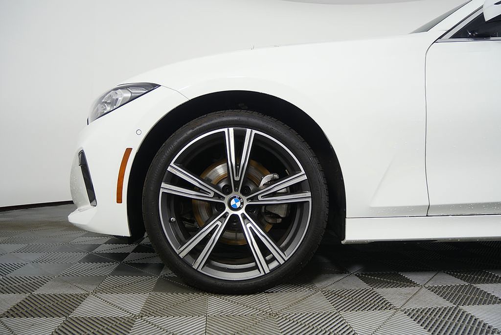 Thumbnail: 2024 BMW 3 Series - 7