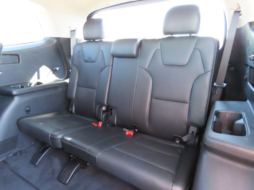 2021 Kia Telluride LX 22