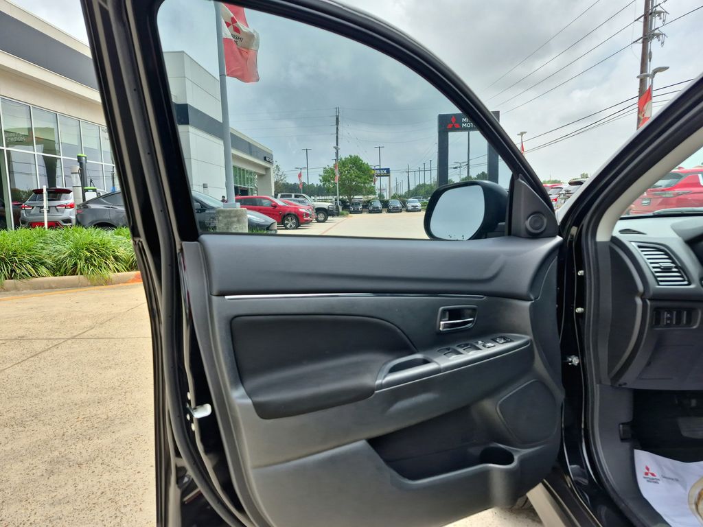 2026 Mitsubishi Outlander Sport 2.0 ES - 11