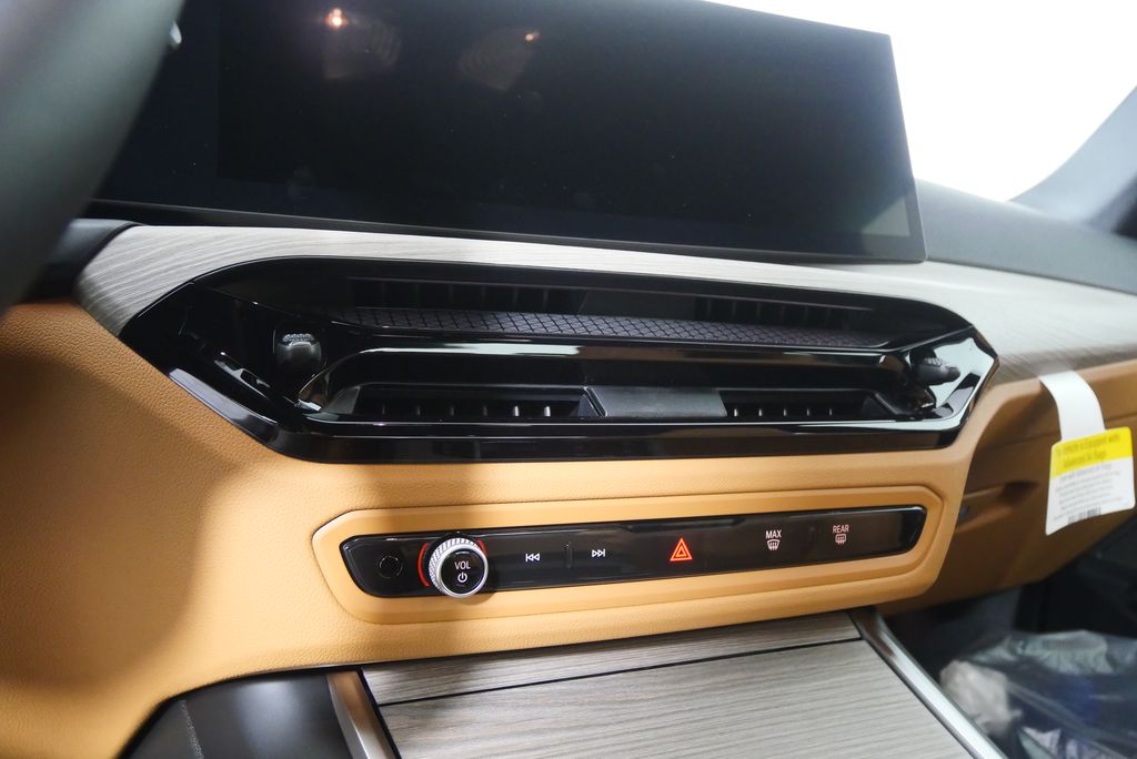 Thumbnail: 2026 BMW 3 Series - 20