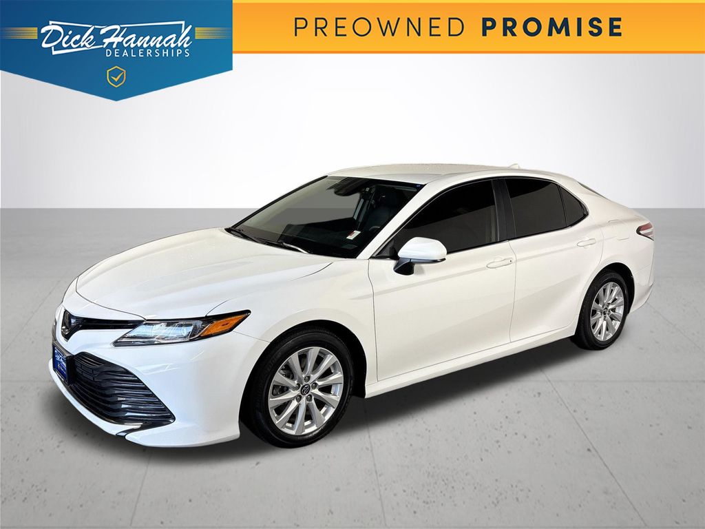 Camry LE