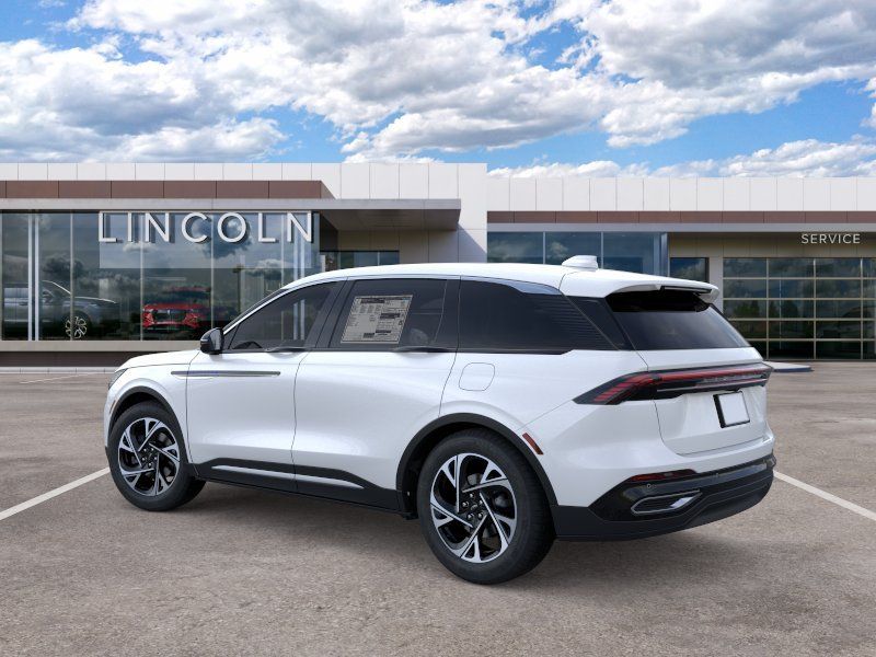 Thumbnail: 2026 Lincoln Nautilus - 4