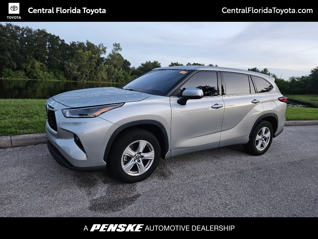 2021 Toyota Highlander LE -
                Orlando, FL