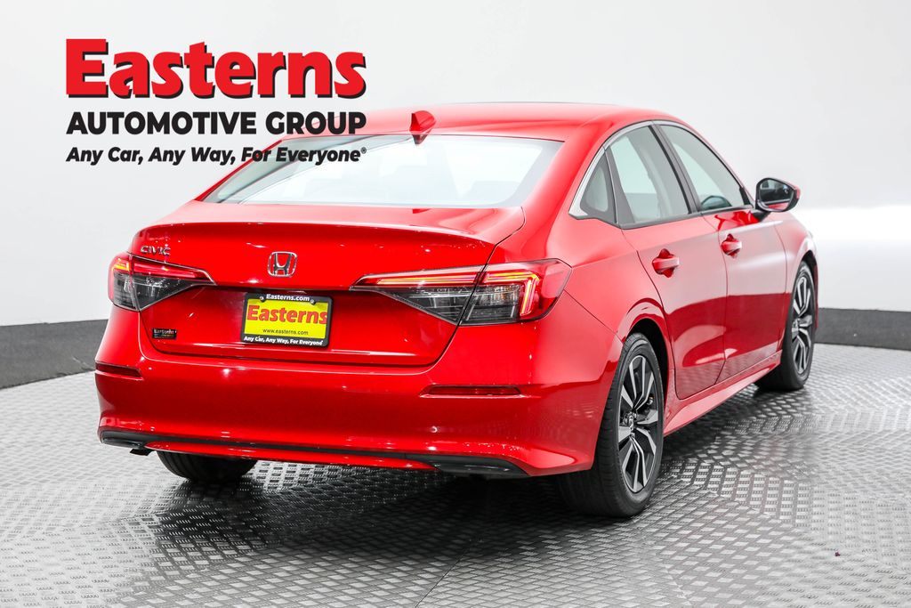 Used 2022 Red Honda EX image 5