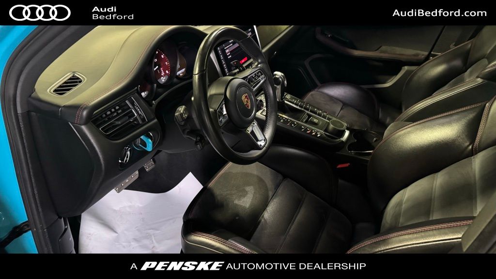 Thumbnail: 2020 Porsche Macan - 11