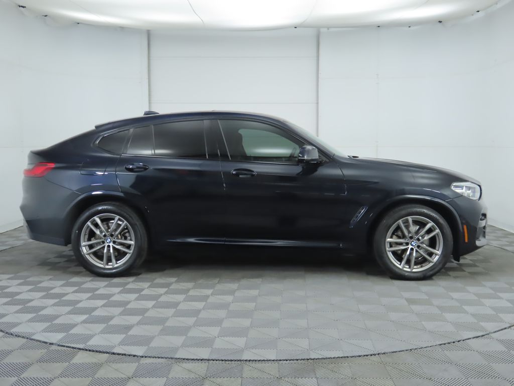 Thumbnail: 2021 BMW X4 - 4