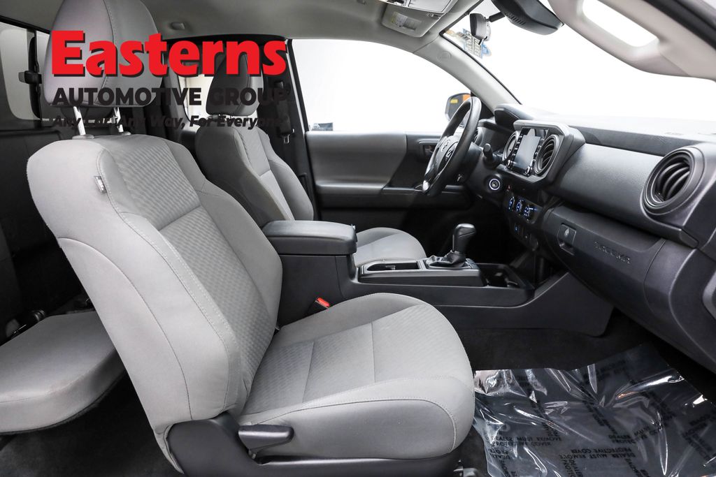 Used 2021 White Toyota SR image 22