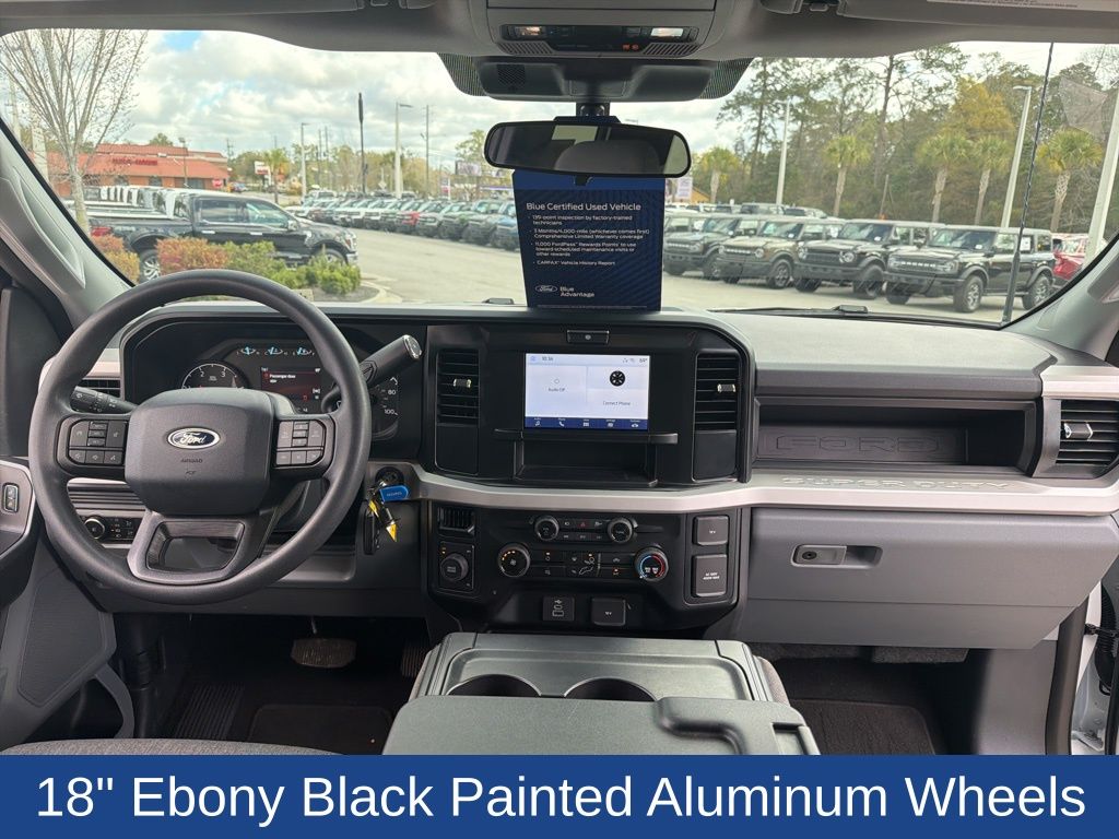 2025 Ford F-350 Super Duty XL