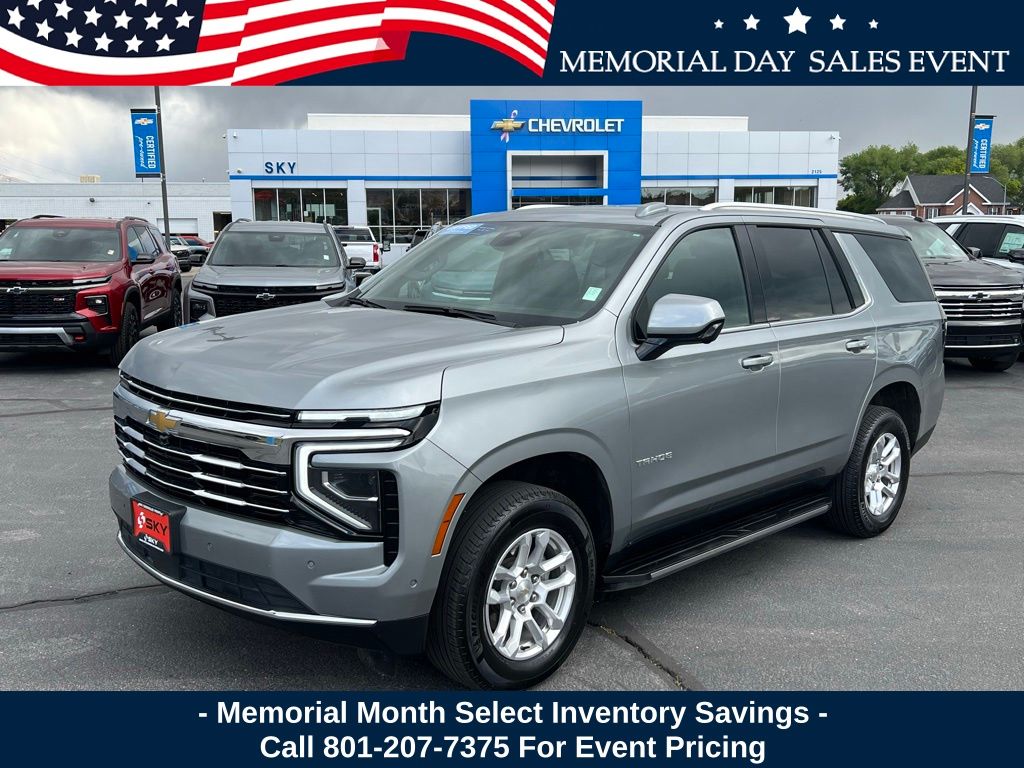Sterling Gray Metallic 2025 Chevrolet Tahoe LT 4WD SUV / Crossover Four-Wheel Drive