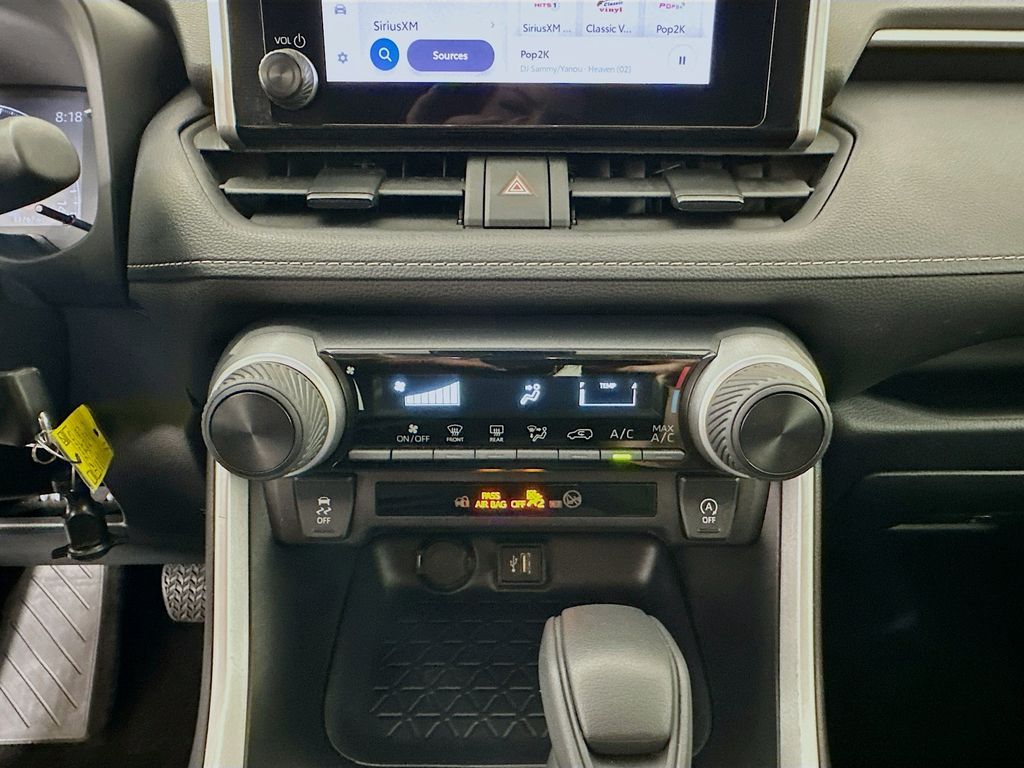 Thumbnail: 2025 Toyota RAV4 - 15