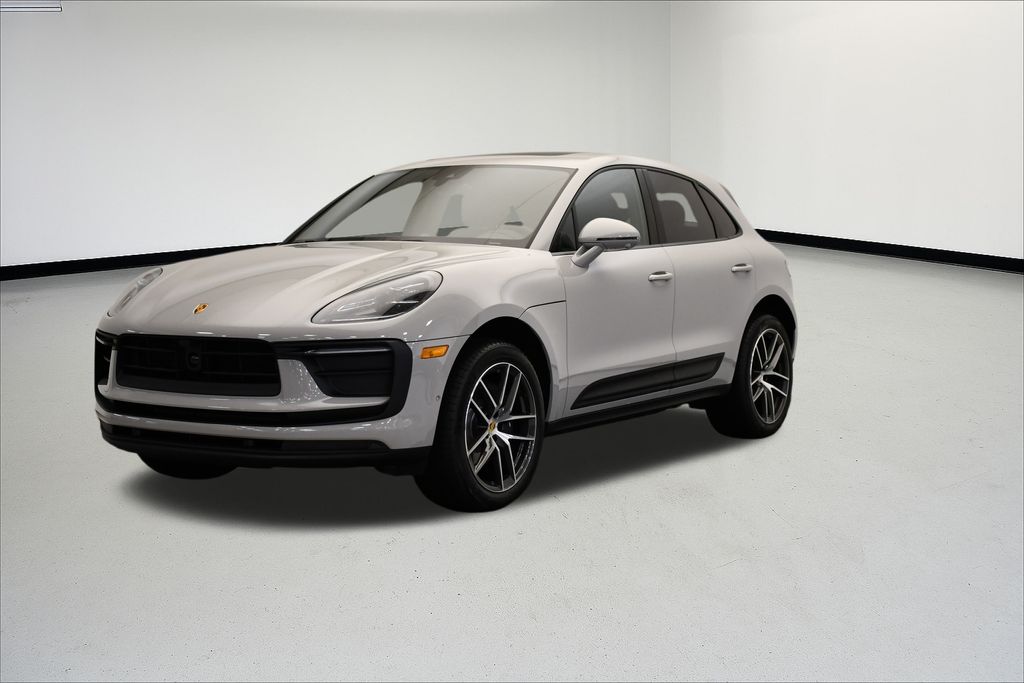 Thumbnail: 2026 Porsche Macan - 1