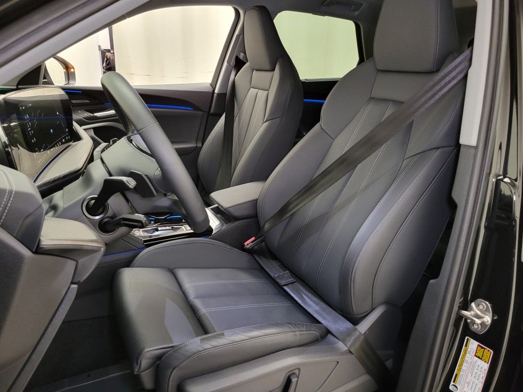 Thumbnail: 2025 Audi Q5 - 24