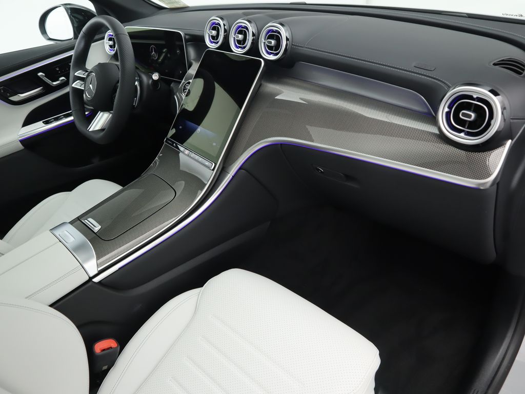 Thumbnail: 2026 Mercedes-Benz GLC - 19