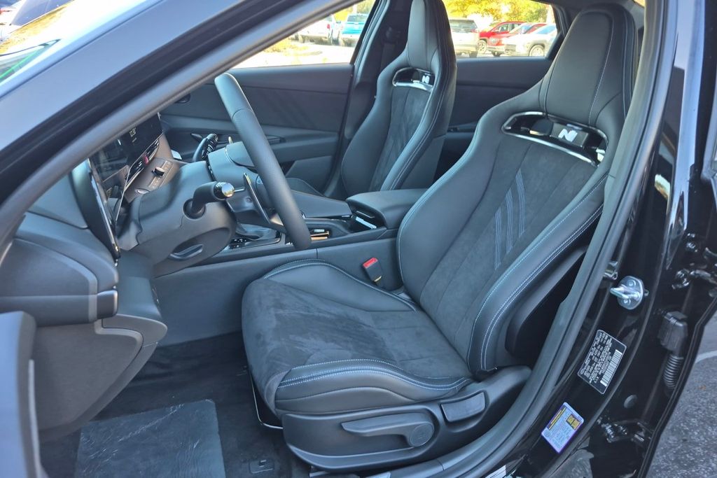 New 2026 Black Hyundai Base image 13