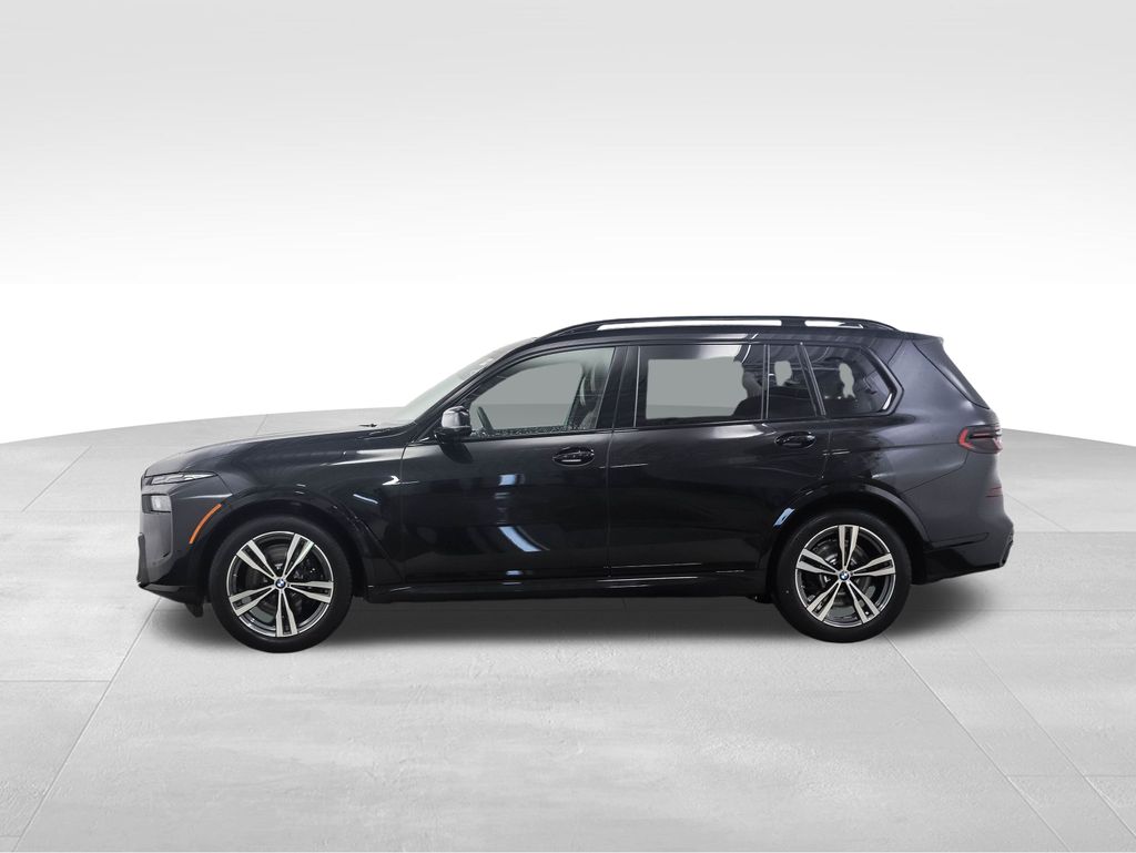 Thumbnail: 2026 BMW X7 - 2