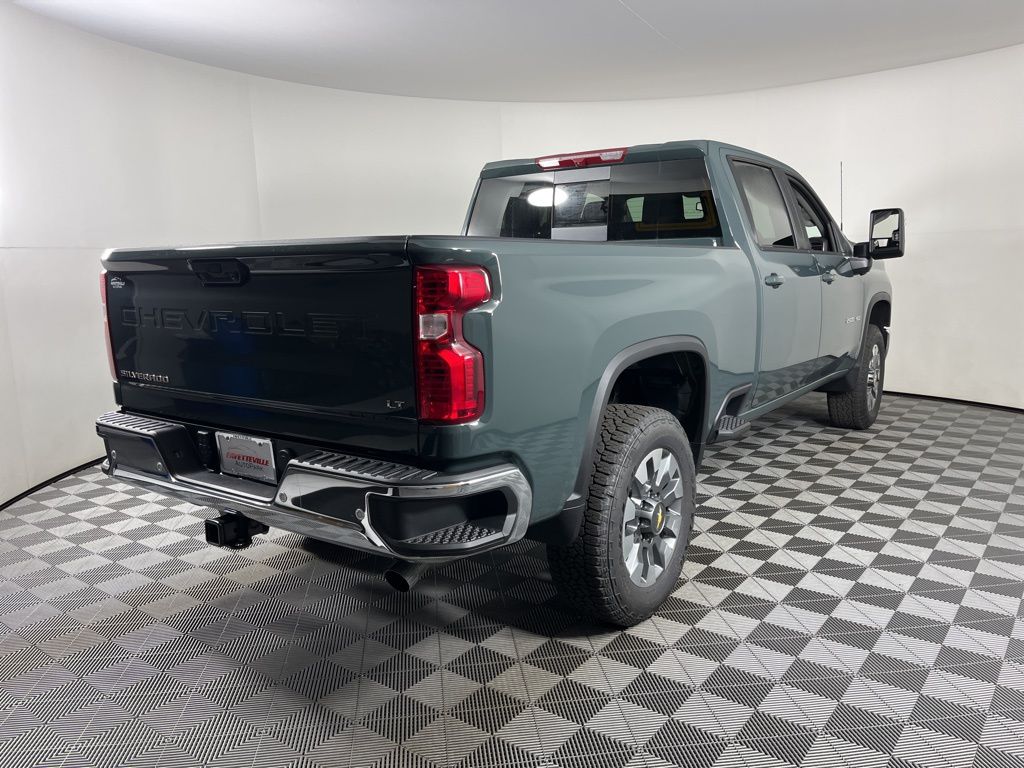 2025 Chevrolet Silverado 2500 LT 5