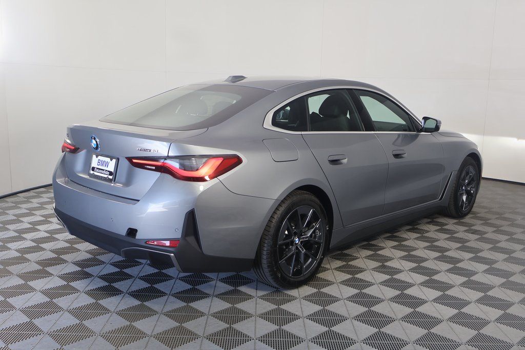 2025 BMW i4 eDrive40 2