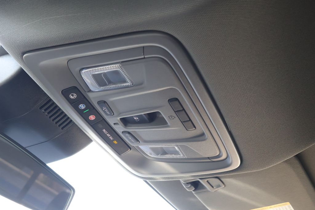 Thumbnail: 2026 Chevrolet Silverado 1500 - 32