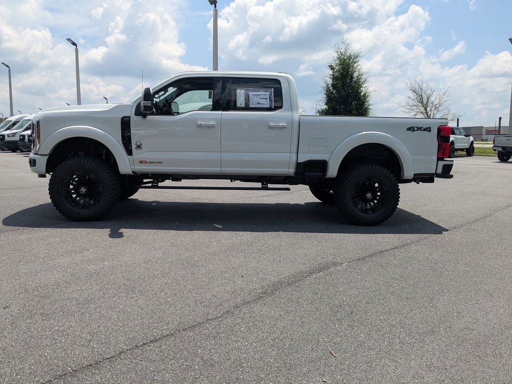 2025 Ford F-250 Black Widow