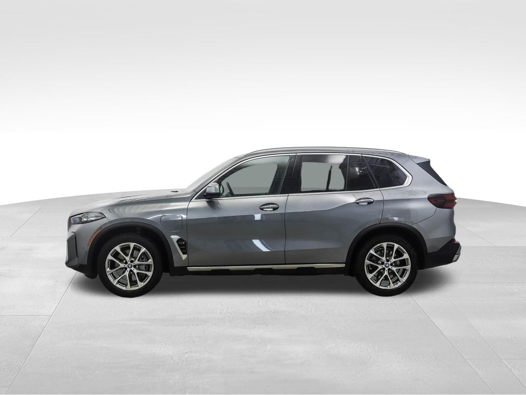 Thumbnail: 2024 BMW X5 - 2