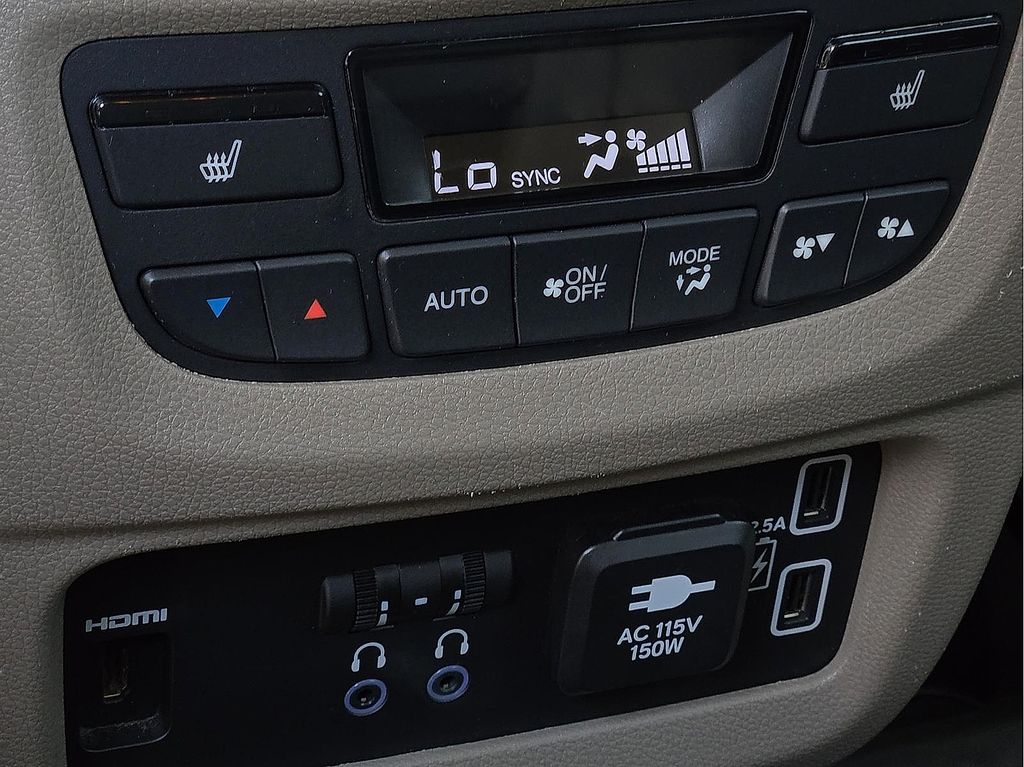 Used 2022 Honda Pilot Touring For Sale in Farmington, AR