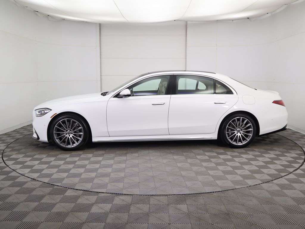 Thumbnail: 2026 Mercedes-Benz S-Class - 8