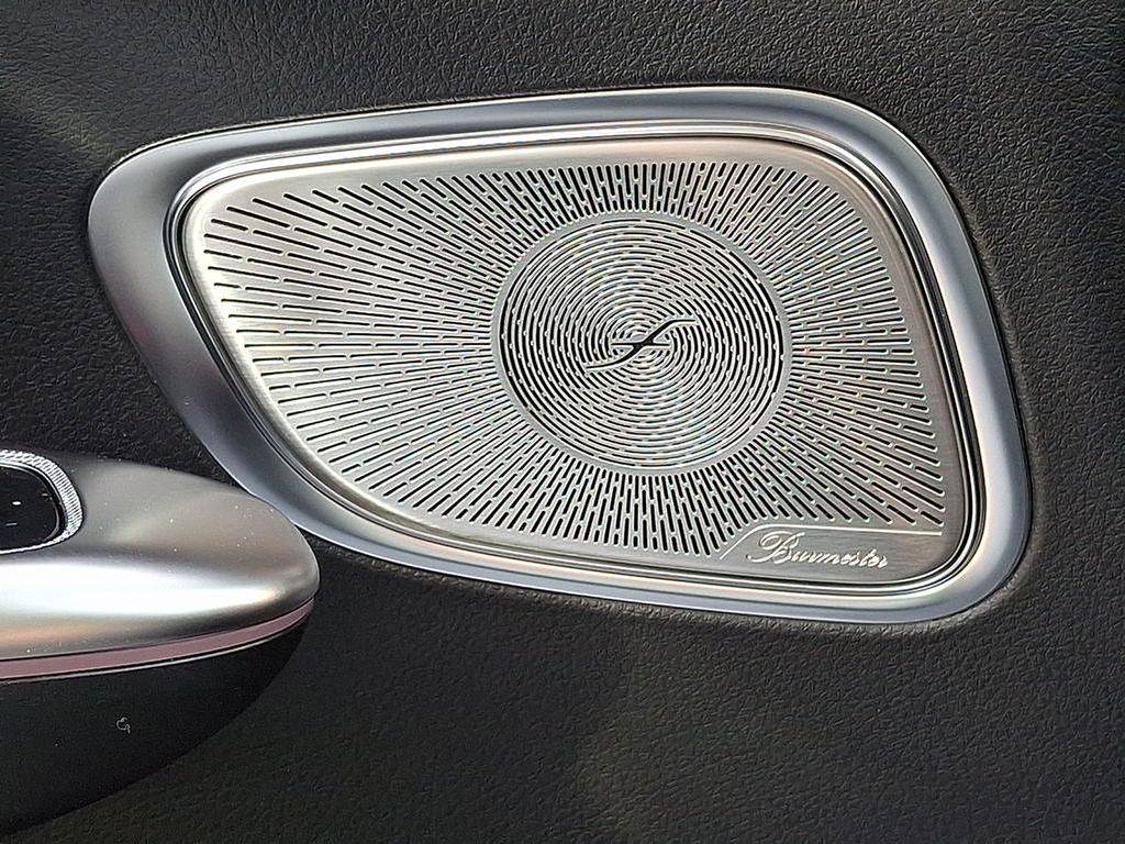 Thumbnail: 2025 Mercedes-Benz GLC - 17