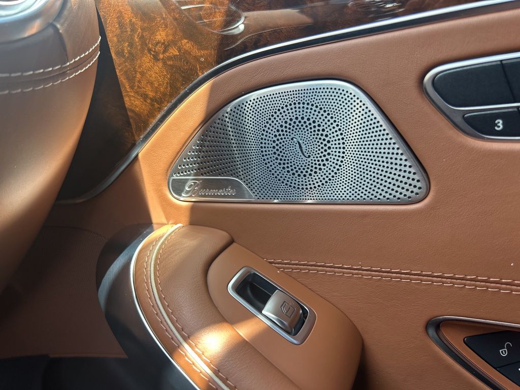 Thumbnail: 2017 Mercedes-Benz S-Class - 17