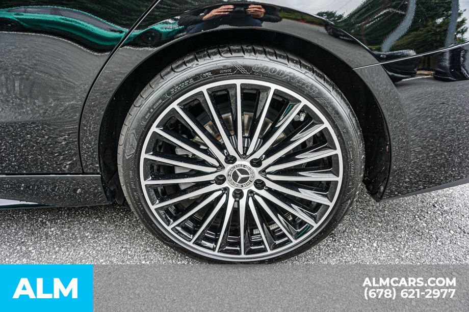 Used 2024 Black Mercedes-Benz C 300 image 17