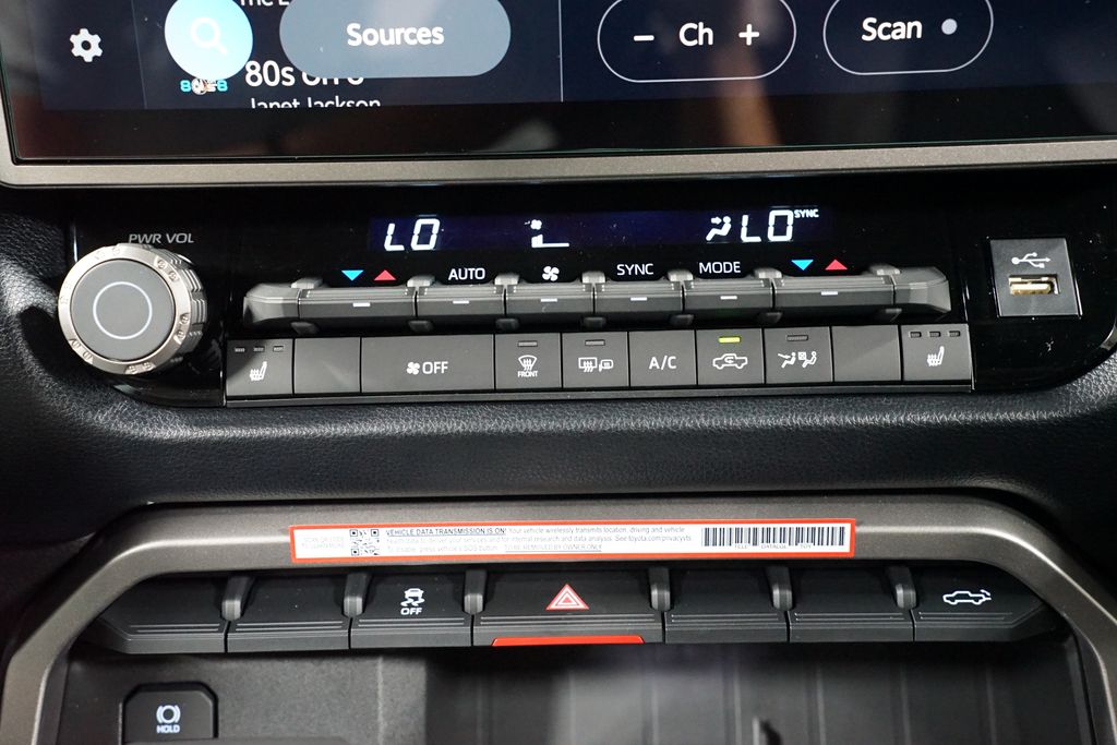 Thumbnail: 2026 Toyota Tundra - 21