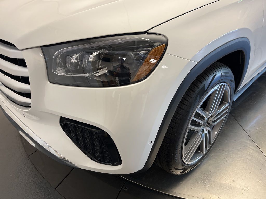 Thumbnail: 2026 Mercedes-Benz GLS - 9