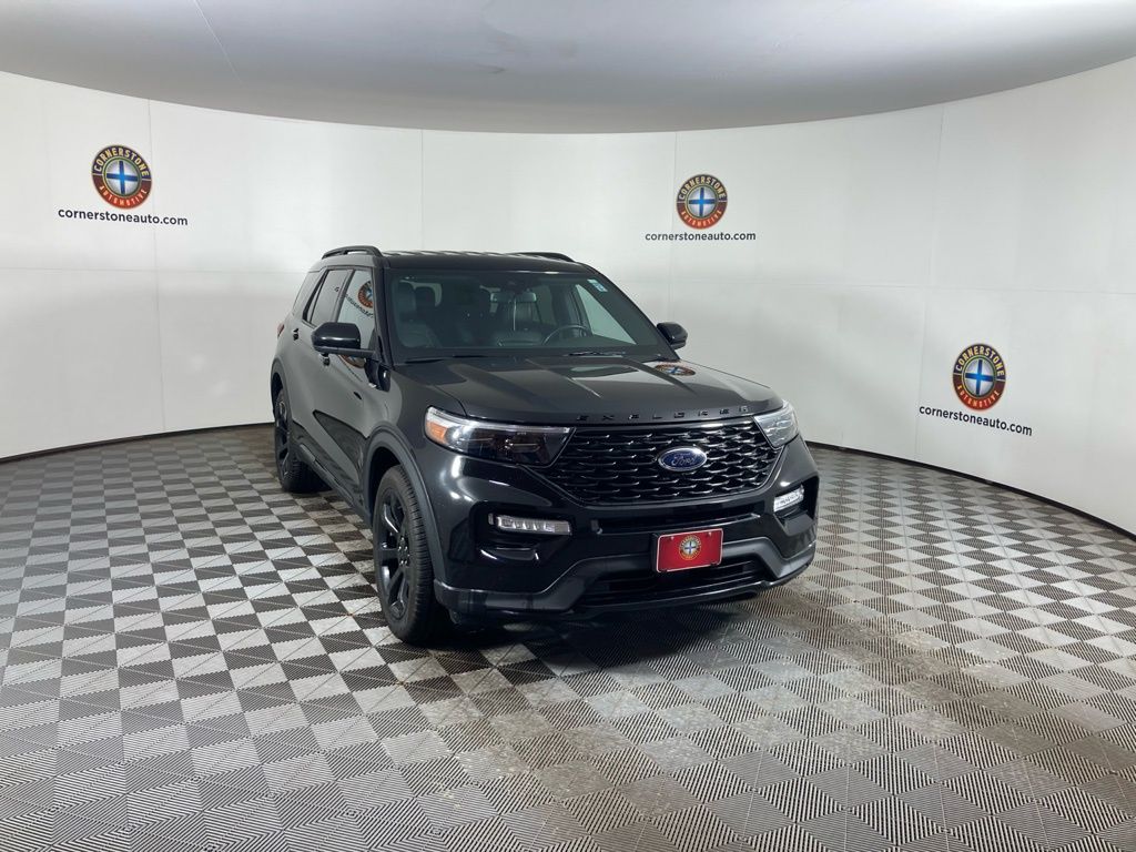 Certified Used 2023 Black Ford ST-Line image 18