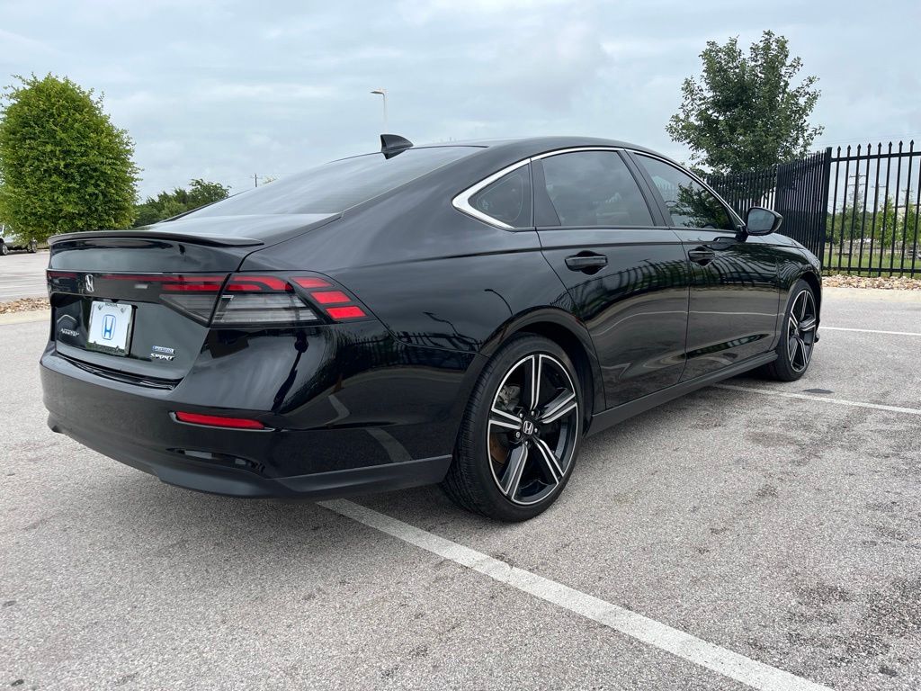Thumbnail: 2023 Honda Accord - 4