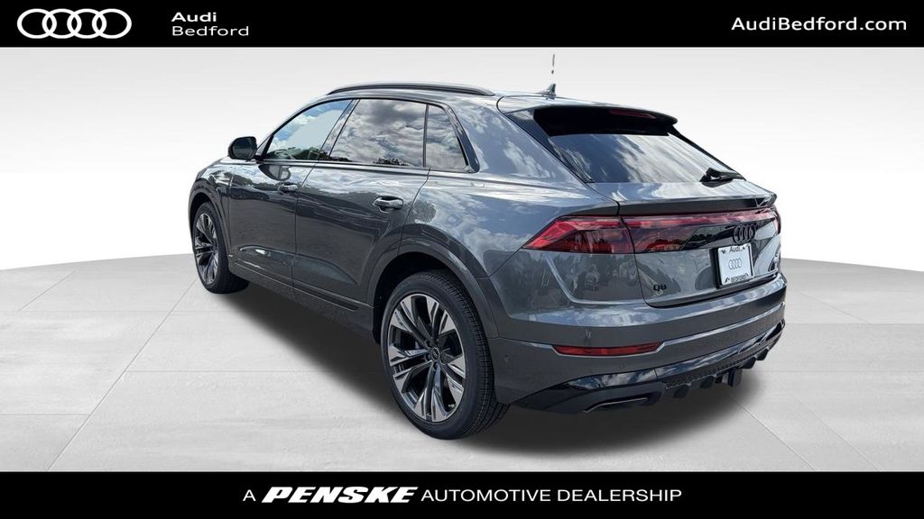 Thumbnail: 2026 Audi Q8 - 4
