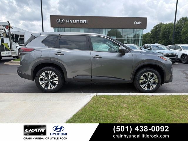 Gray (Gun Metallic) 2024 Nissan Rogue SV AWD SUV / Crossover All-Wheel Drive Continuously Variable Transmission