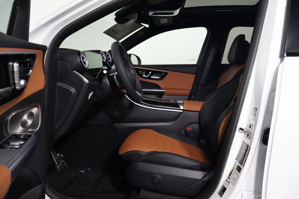 Thumbnail: 2026 Mercedes-Benz GLC - 5