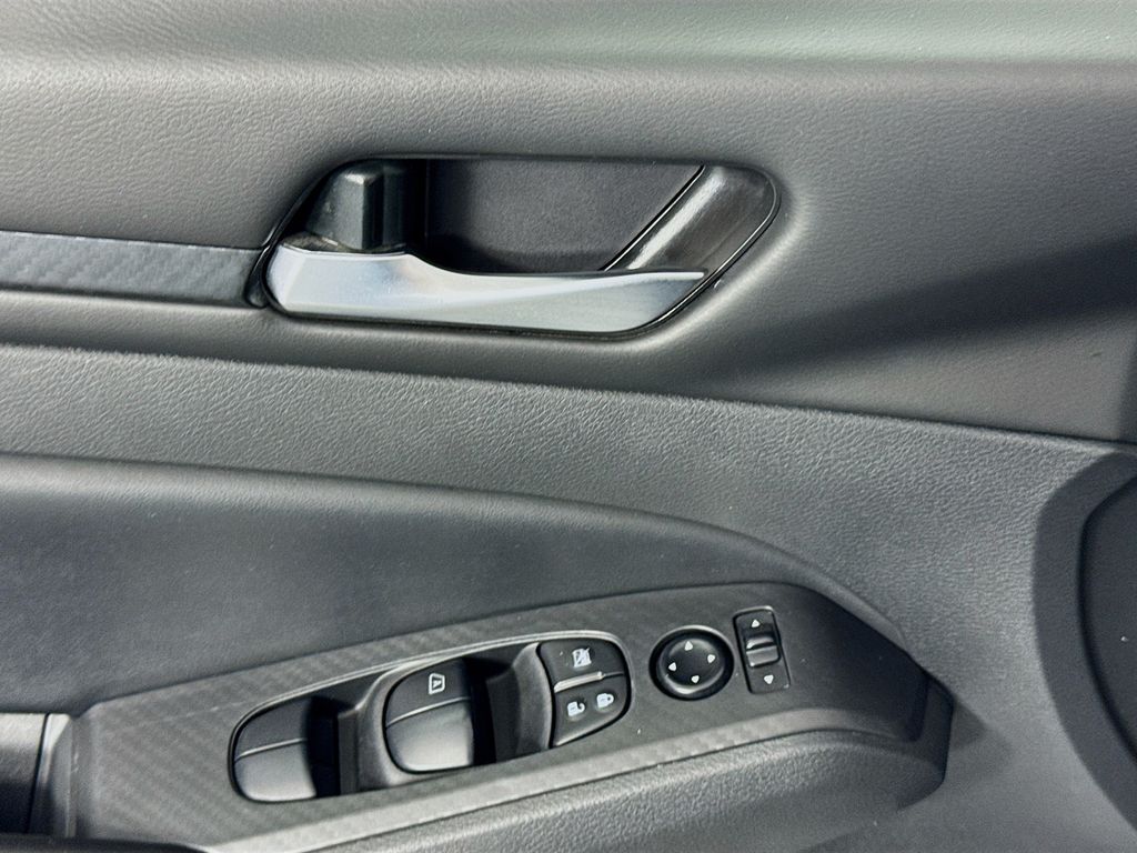 Used Car 2024 Nissan Altima  2.5 Sv For Sale Under $20,000 In Austin, Texas