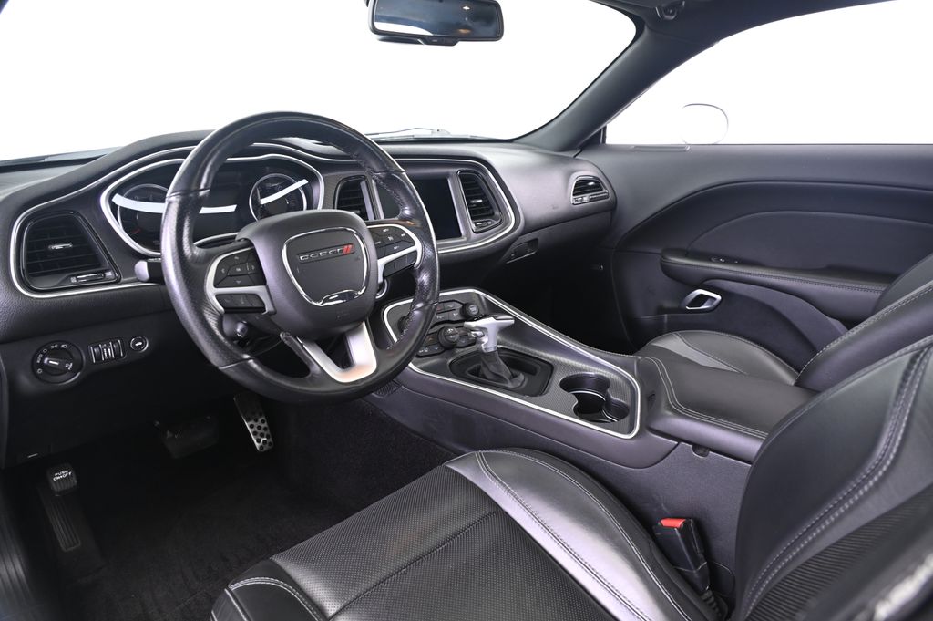 Thumbnail: 2018 Dodge Challenger - 24