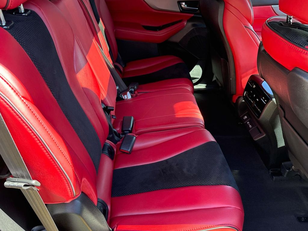 Thumbnail: 2022 Acura MDX - 22