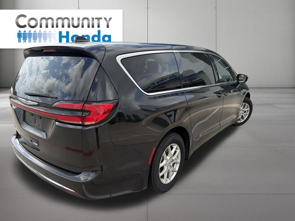 2024 Chrysler Pacifica Touring L Black at Community Toyota