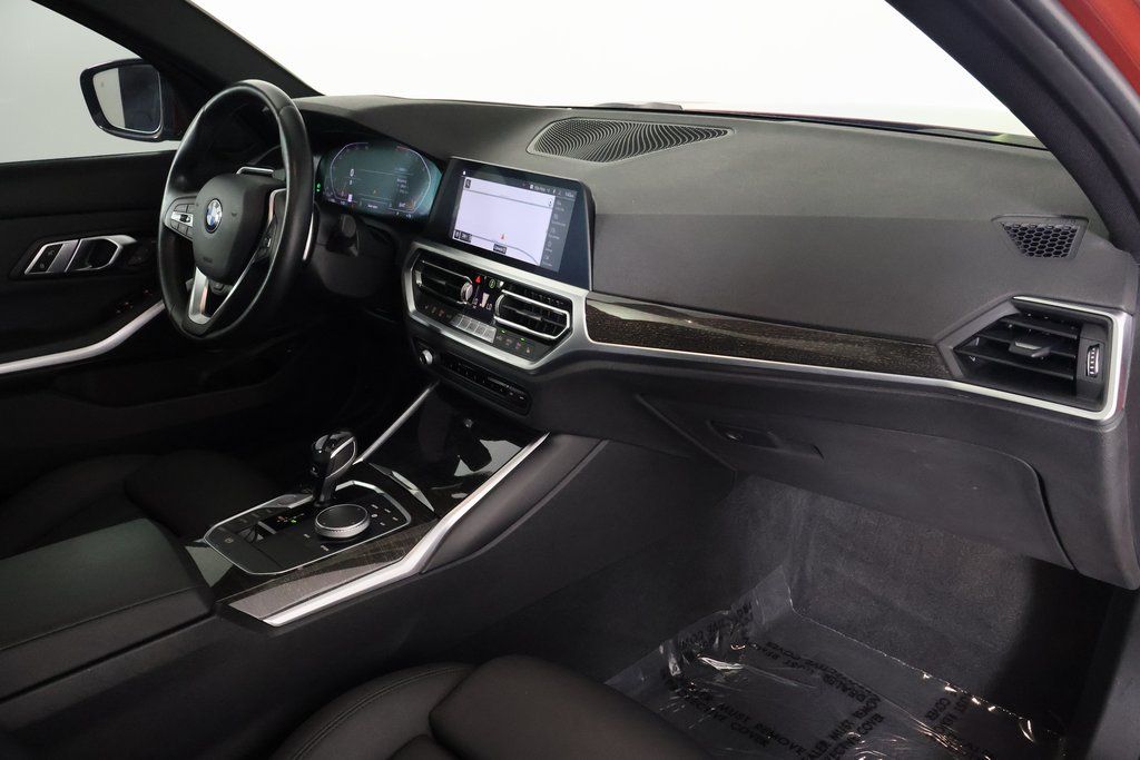 Thumbnail: 2020 BMW 3 Series - 9