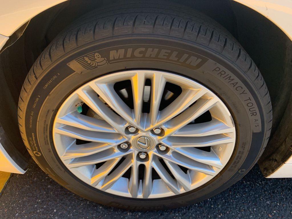 2015 Lexus ES 350 7