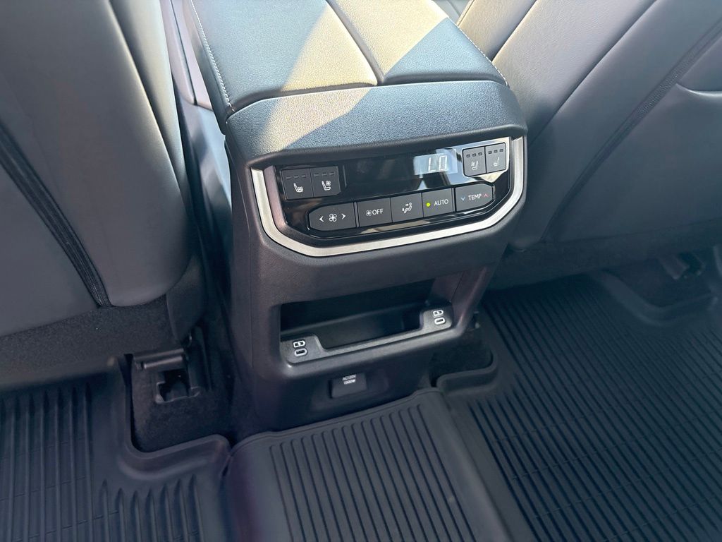 Thumbnail: 2026 Lexus TX - 18