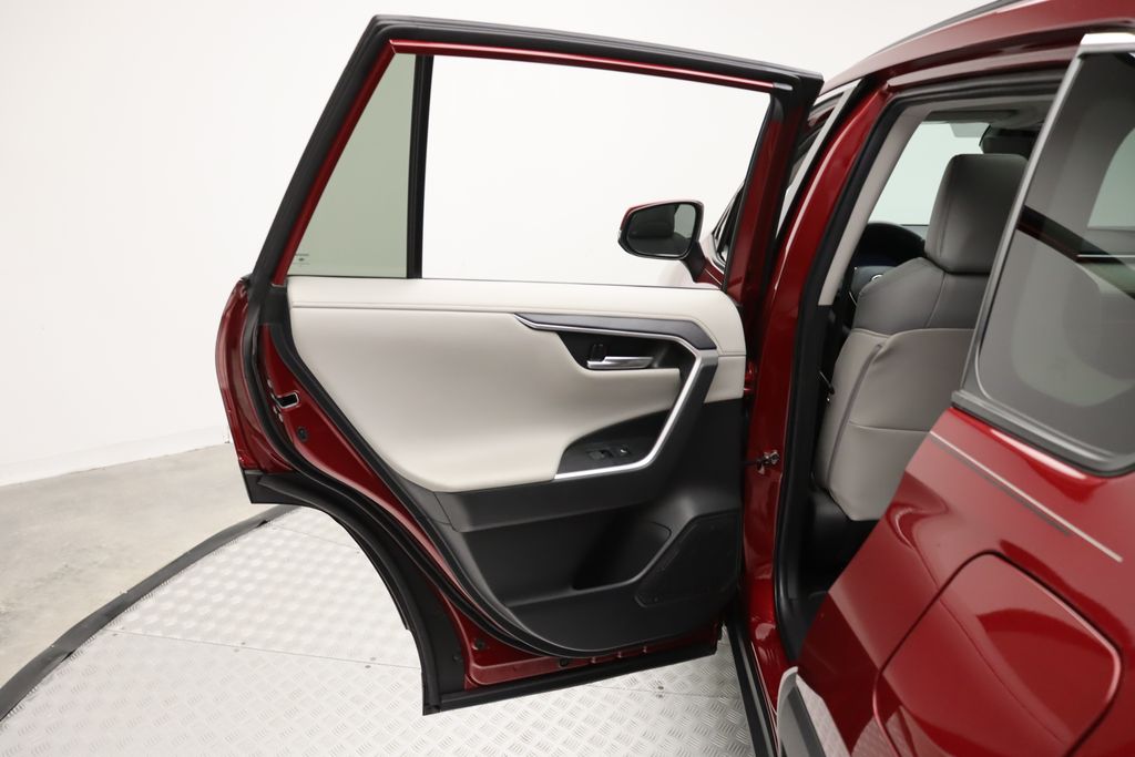 2024 Toyota RAV4 Limited 21