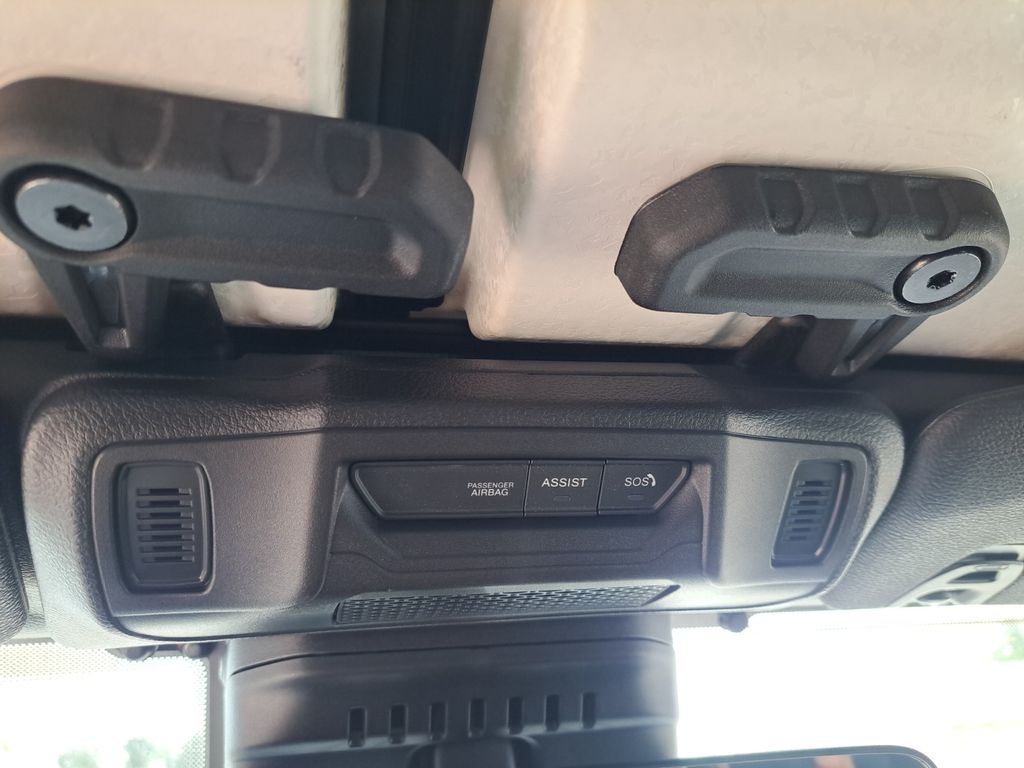 New Car 2025 Jeep Gladiator  Mojave For Sale Under $60,000 In Austin, Texas